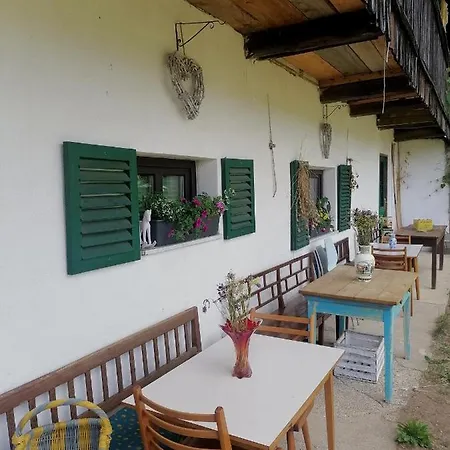 Роскошный шатер Nomads House Брезье